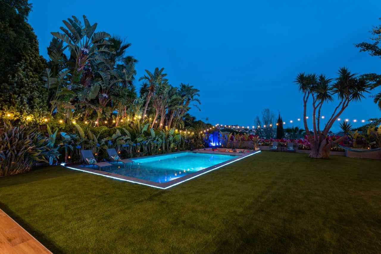Vila Barcelona'S Tropical Oasis Sant Just Desvern Exteriér fotografie