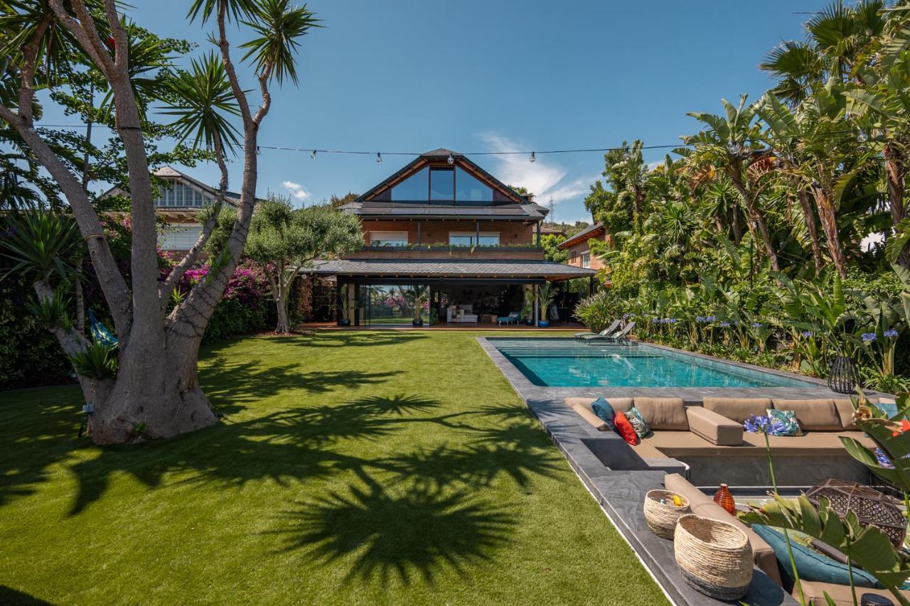 Vila Barcelona'S Tropical Oasis Sant Just Desvern Exteriér fotografie